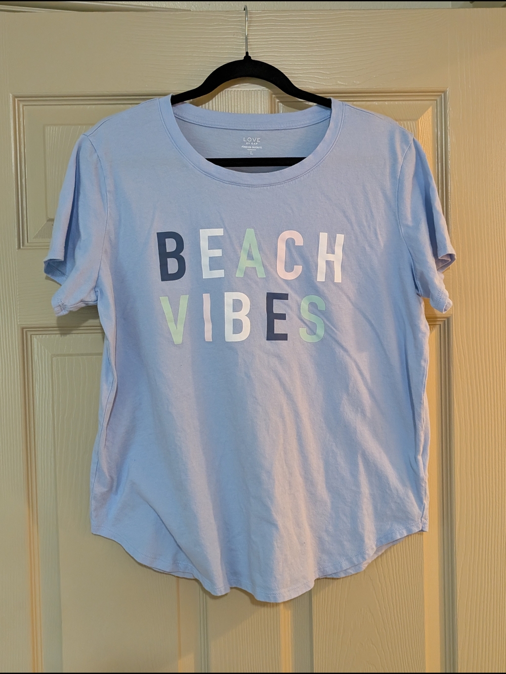'Beach Vibes' Short Sleeve Tee
